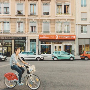 Aux neuf triomphes (Lyon)