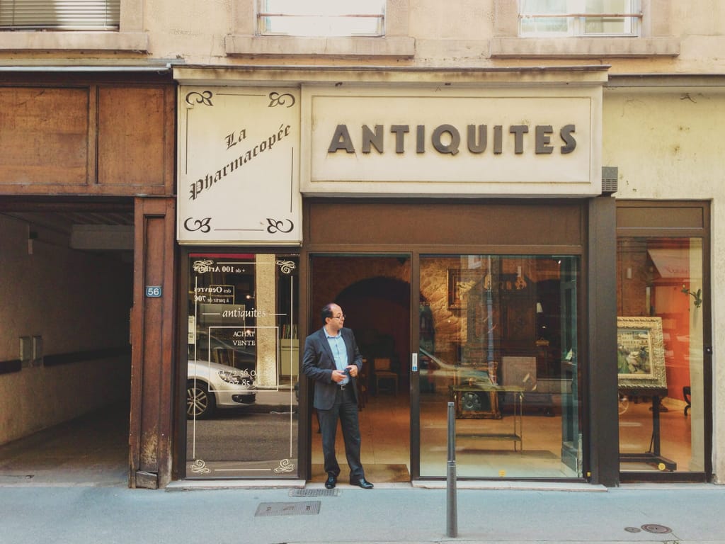 La Pharmacopée Antiquités (Lyon)