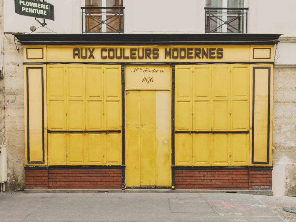 Aux couleurs modernes (Paris)