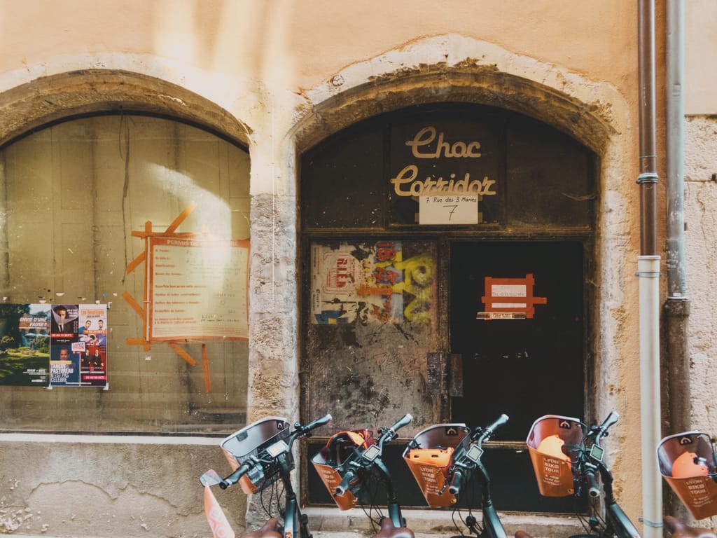 Choc corridor (Lyon)