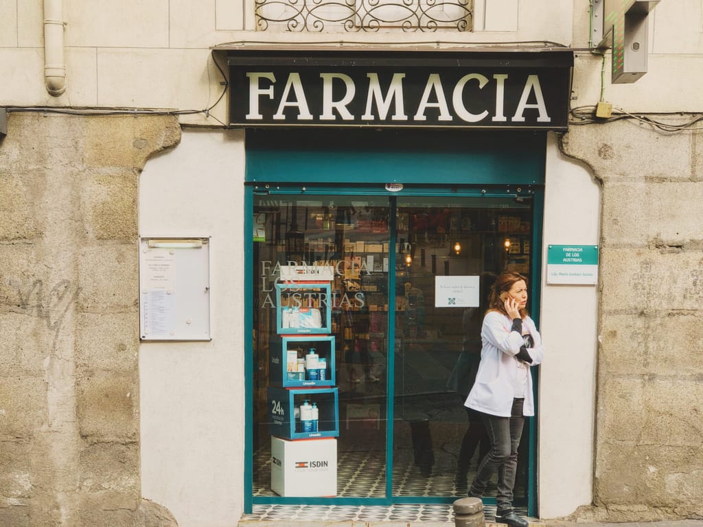 Farmacia Los Asturias (Madrid)
