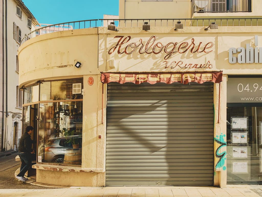 Horlogerie bijouterie (Toulon)