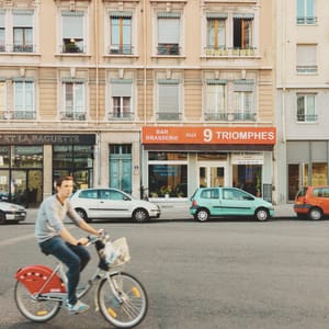 Aux neuf triomphes (Lyon)