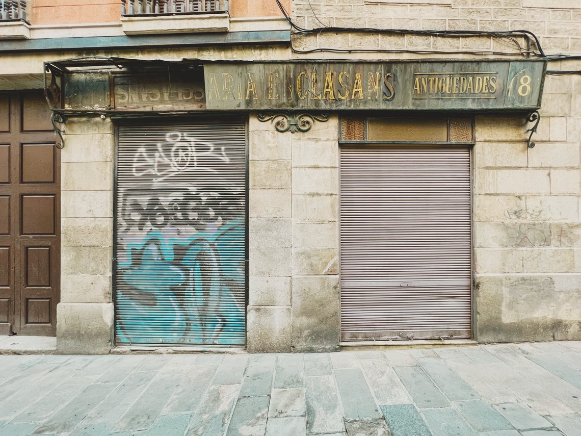 Maria Esclasans Antigüedades (Barcelone)