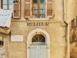 Relieur (Toulon)